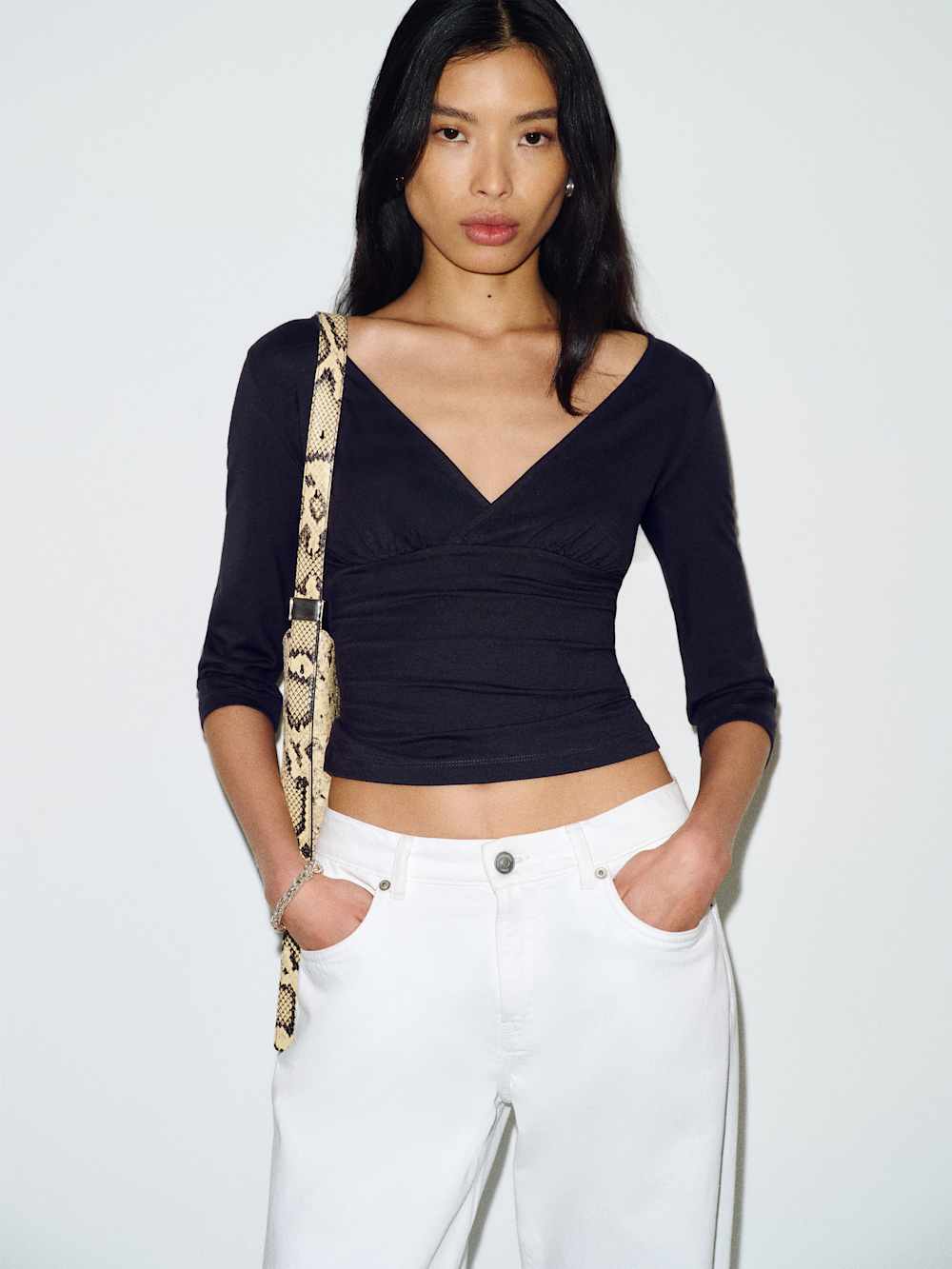 NWT Reformation Aylani 3/4 Sleeve Elevated Basic Knit Top in Black SZ M Capsule
